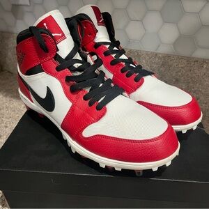 Air Jordan one mid touch down cleat 2019 size 10.5